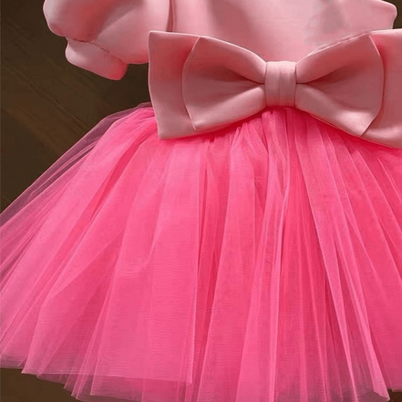 Vestido tutú de princesa con hombros descubiertos y lazo