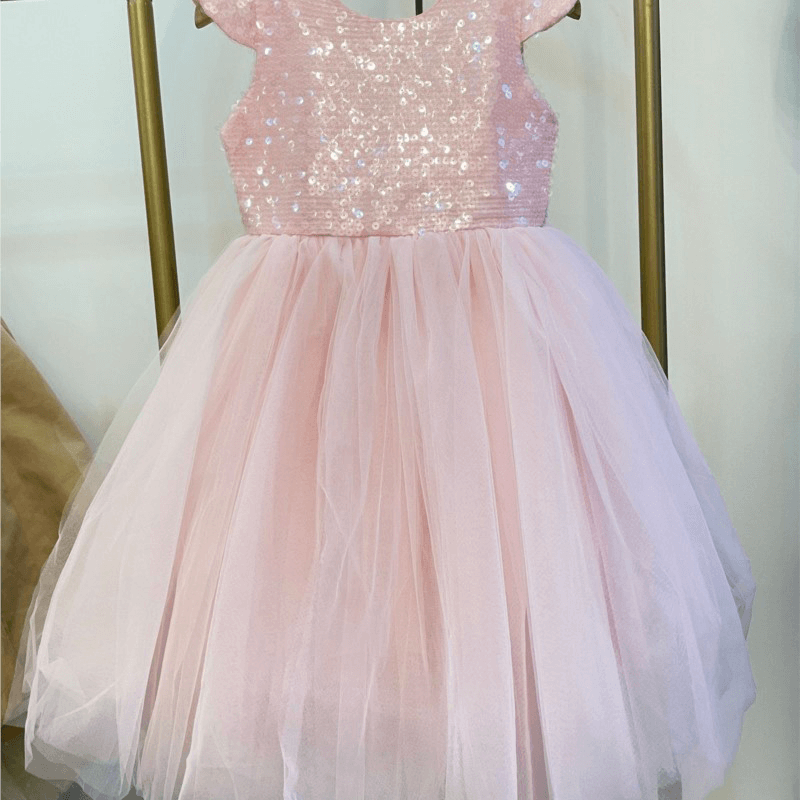 Vestido largo de tul con lentejuelas sin espalda